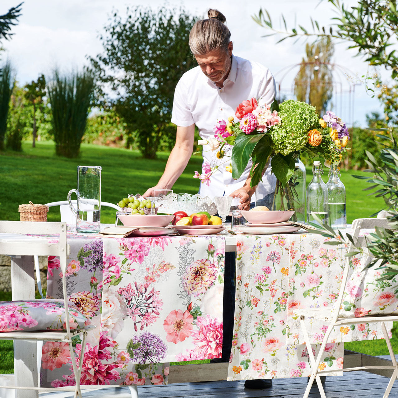 APELT 6748 Tischdecke Sommerblumen all-over