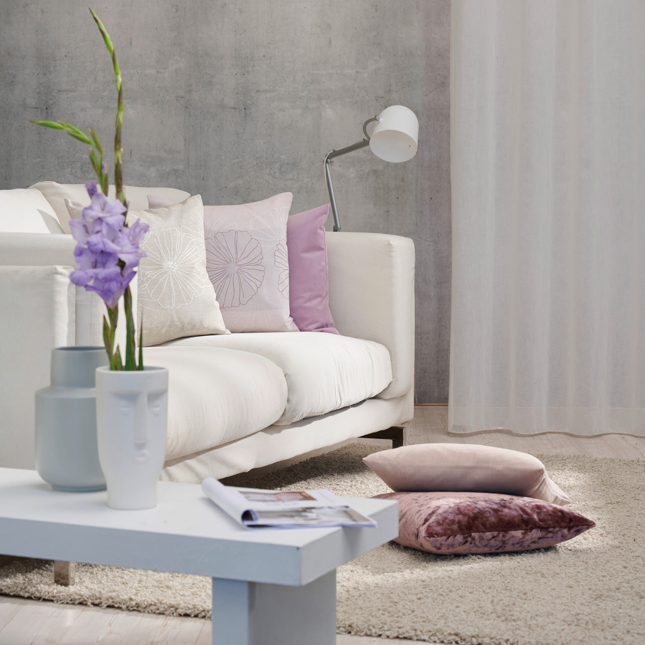 APELT 8027 Kissen Blüten stilisiert Blütenmtiv