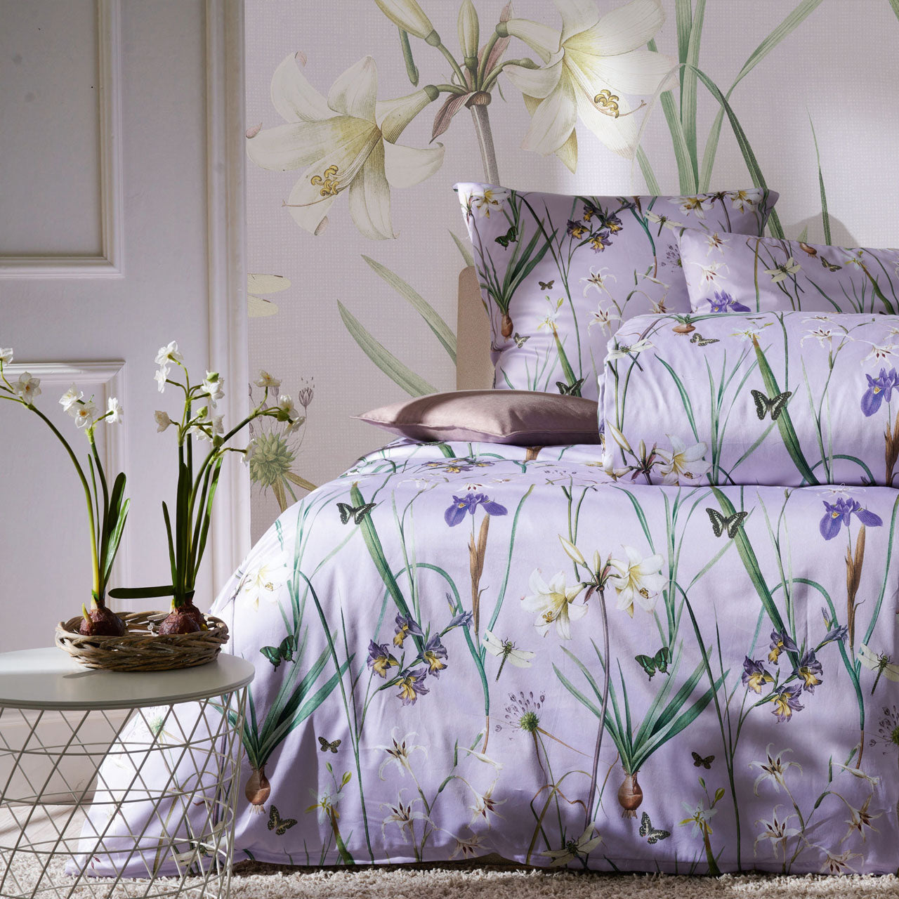 APELT Milly Bettwäsche Baumwoll-Satin Frühjahrsblüten Motiv – APELT Stoffe