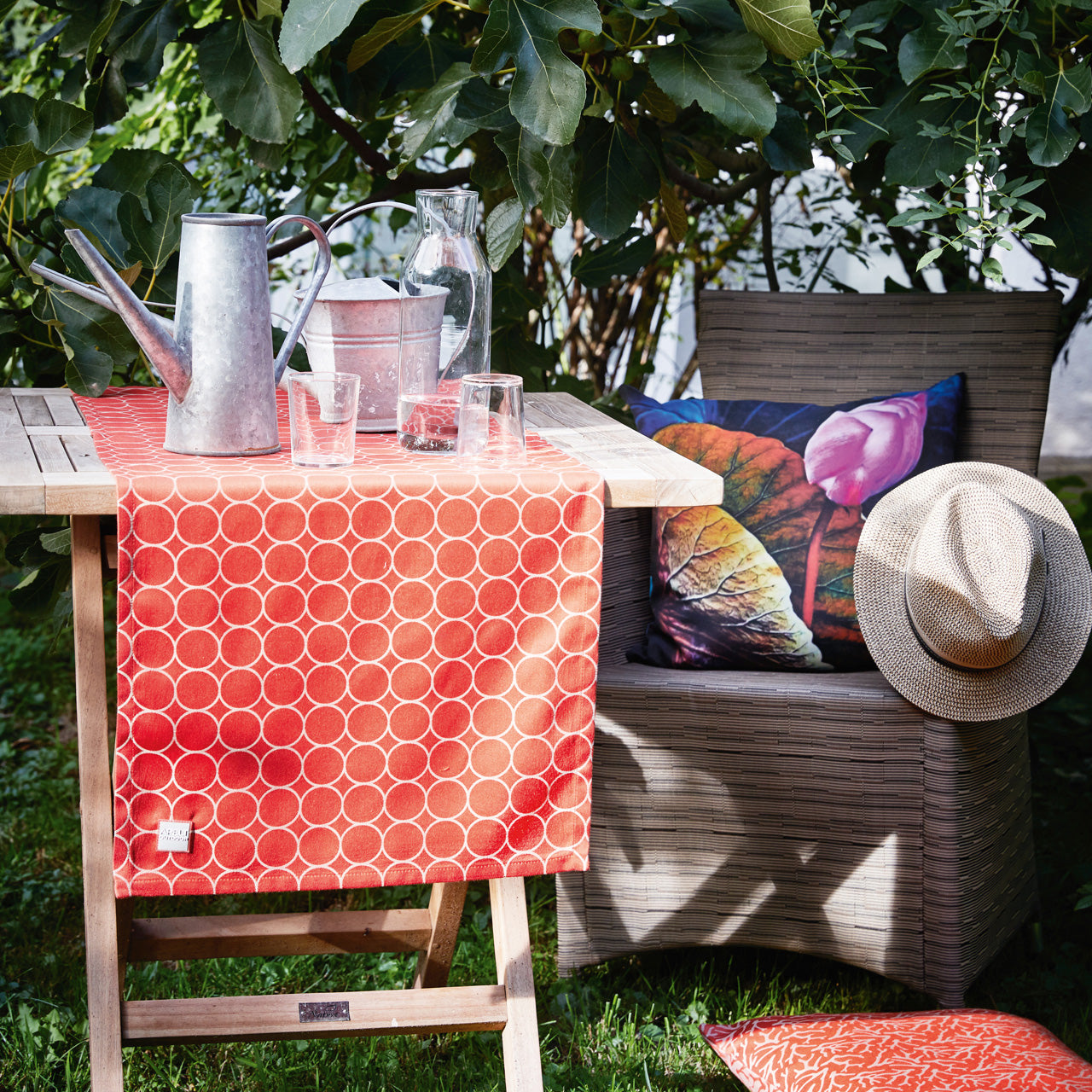 APELT 3973 Tischläufer 46x135 cm Kreismuster Outdoor