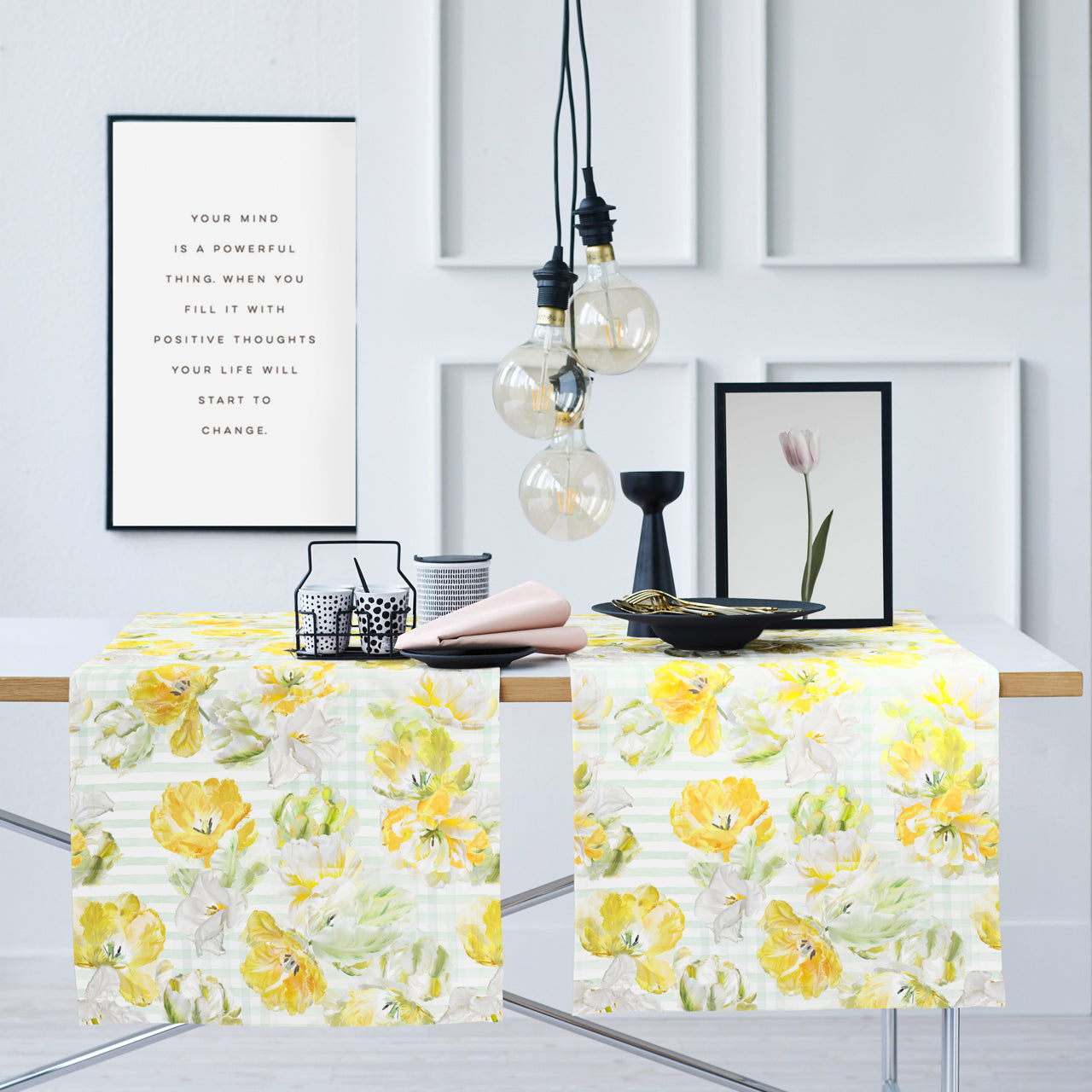 APELT 6405 Tischläufer Papageientulpen Frühjahrsblüten