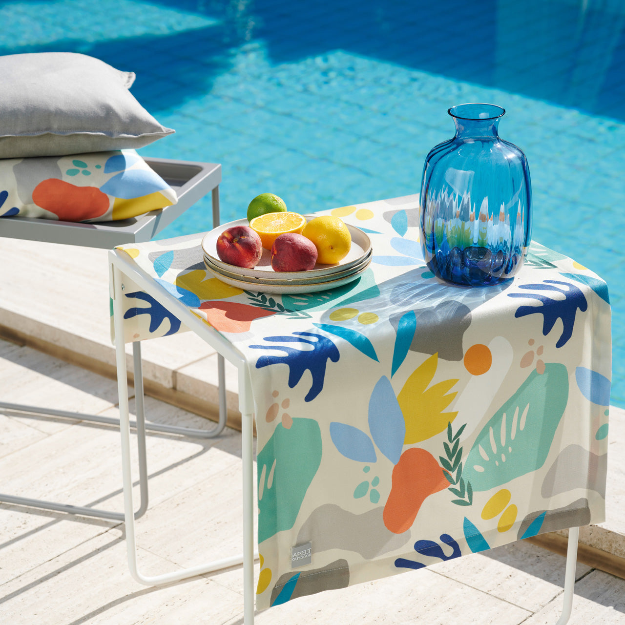 APELT 3979 Tischläufer 48x140 cm Outdoor Sommerdesign – APELT Stoffe