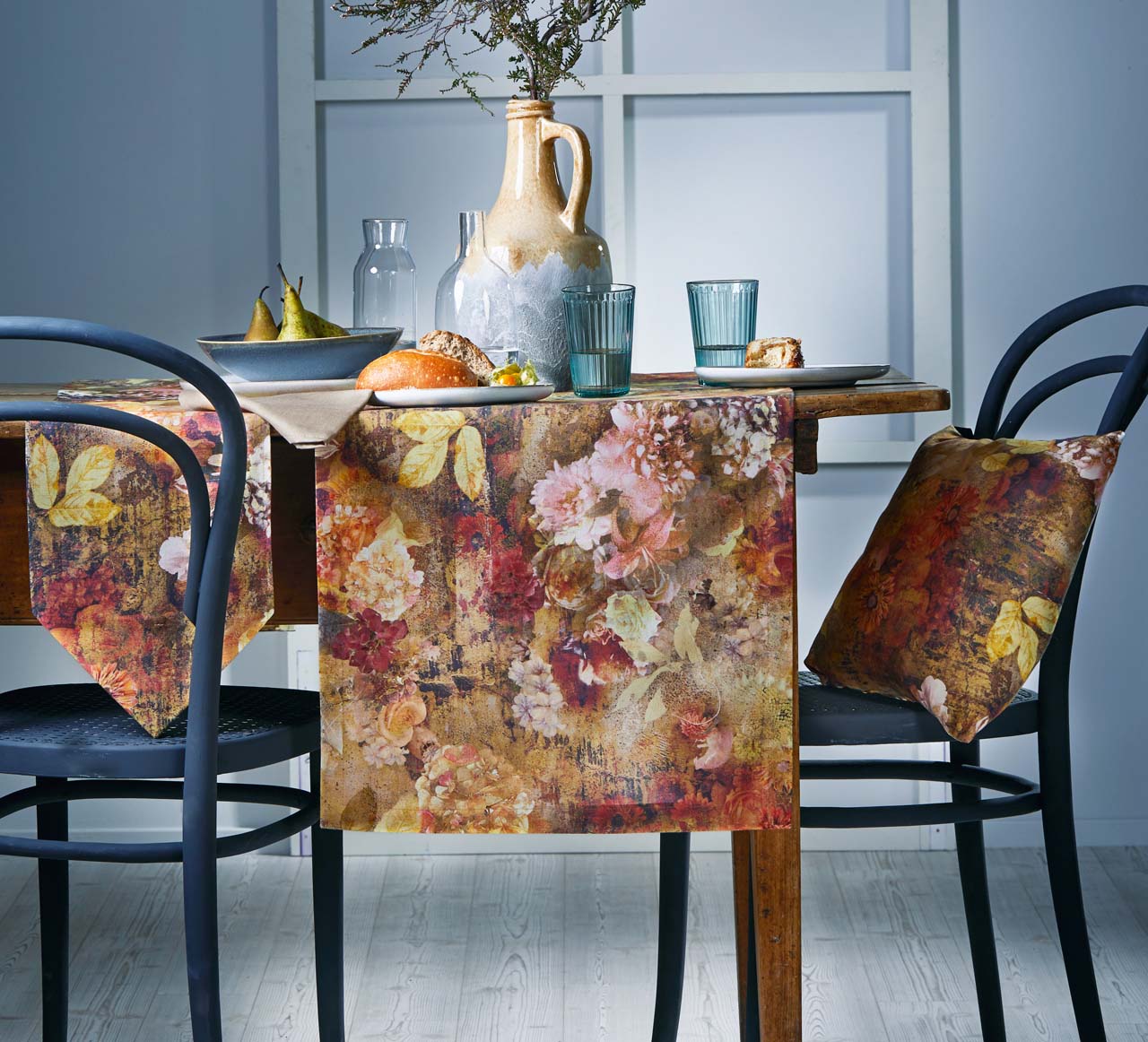 APELT 2710 Kissen Blütenmotiv Herbstblumen Baumwolle