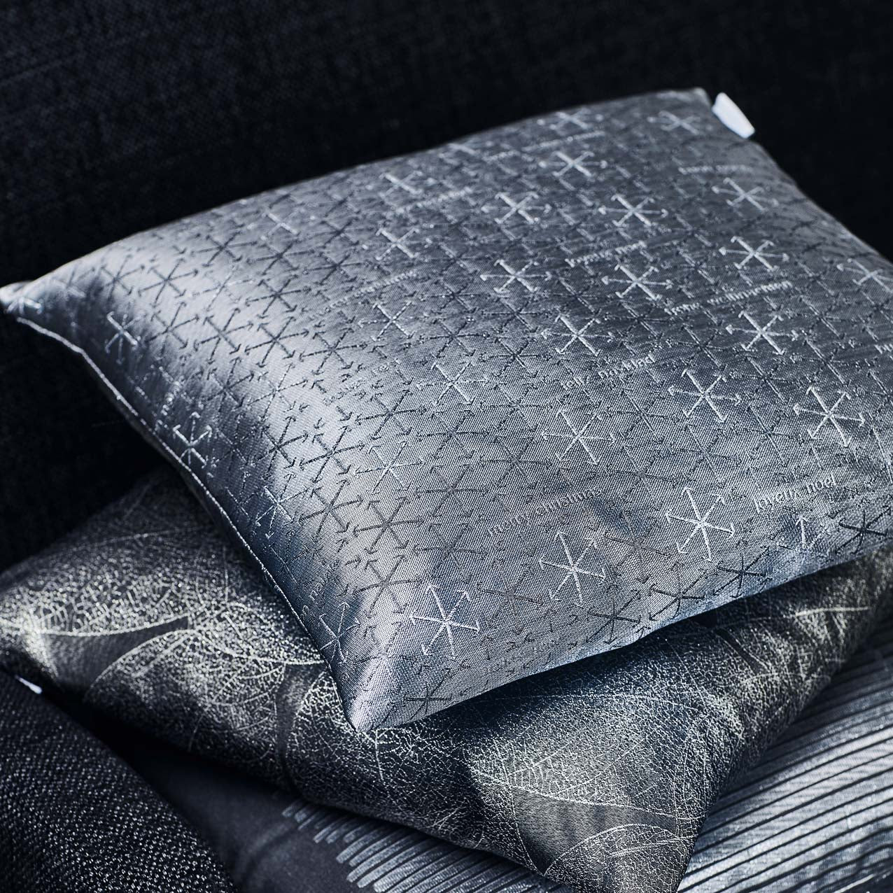 APELT 3008 Kissenbezug Jacquardgewebe mit Lurex Sternenmotiv all over