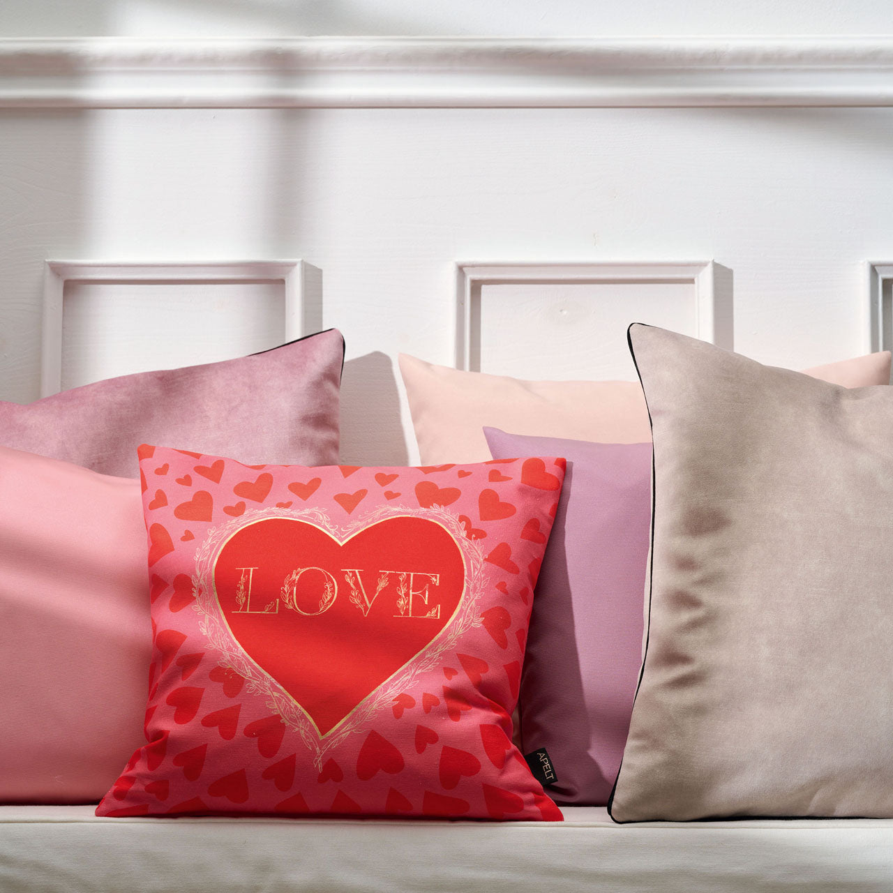 APELT 3100 Valentine-Kissen