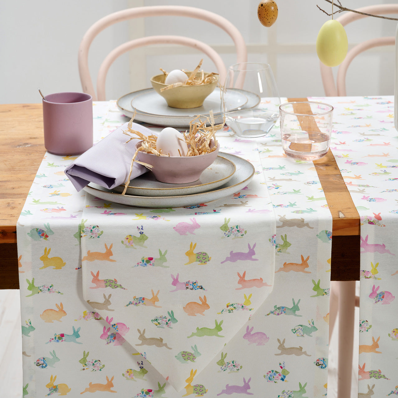 APELT 3101 Tischdecke liebevoll aquarellierten Häschen