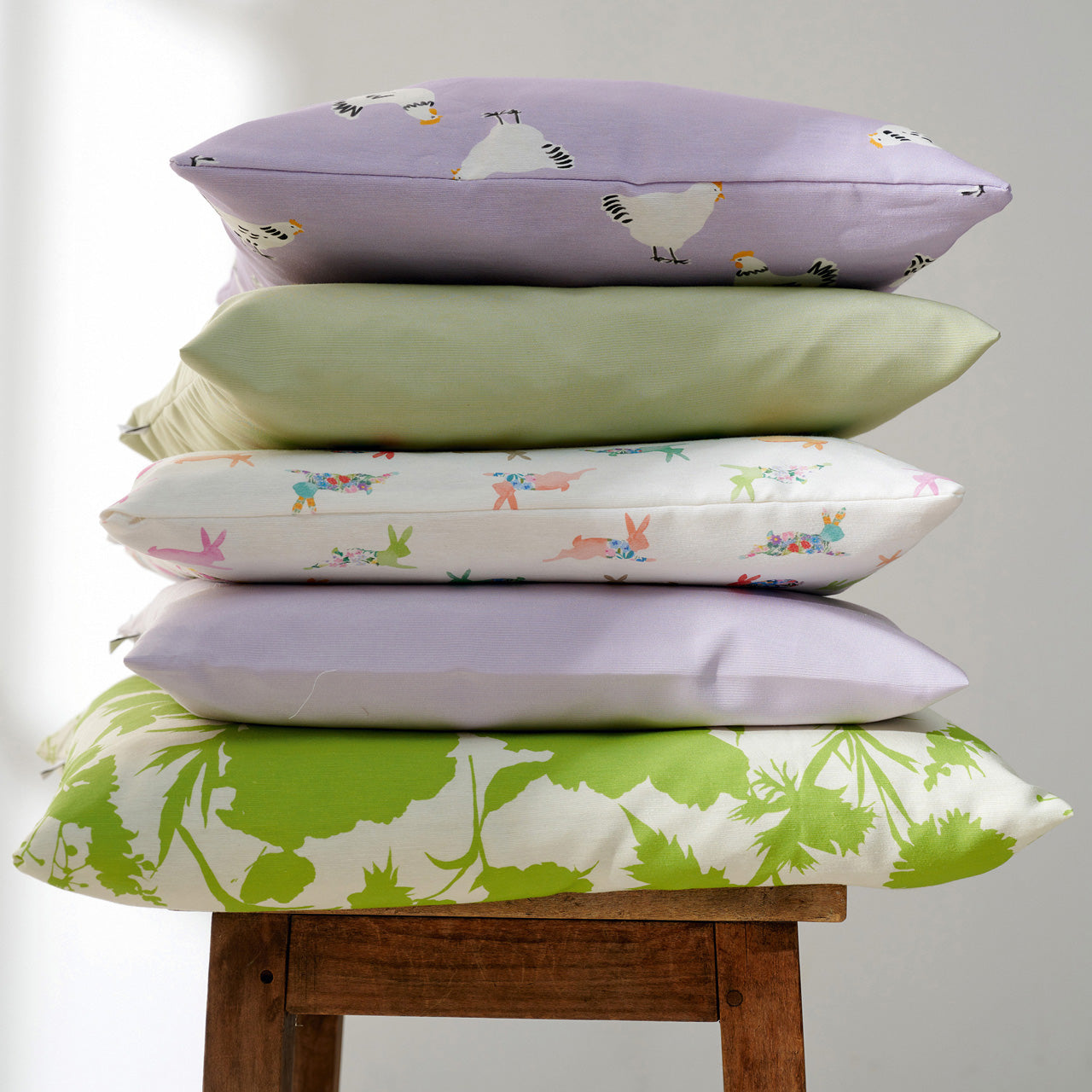 APELT 3101 Kissen liebevoll aquarellierten Häschen