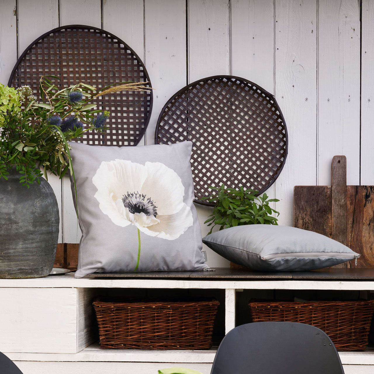 APELT 3805 Kissenbezug elegante Mohnblüte Outdoor mit Fleckschutz