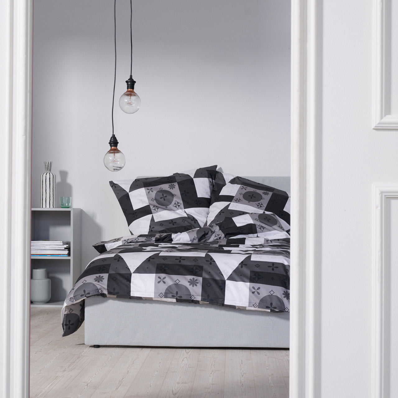 APELT Phil Bettwäsche Baumwoll-Satin Grafische Elemente