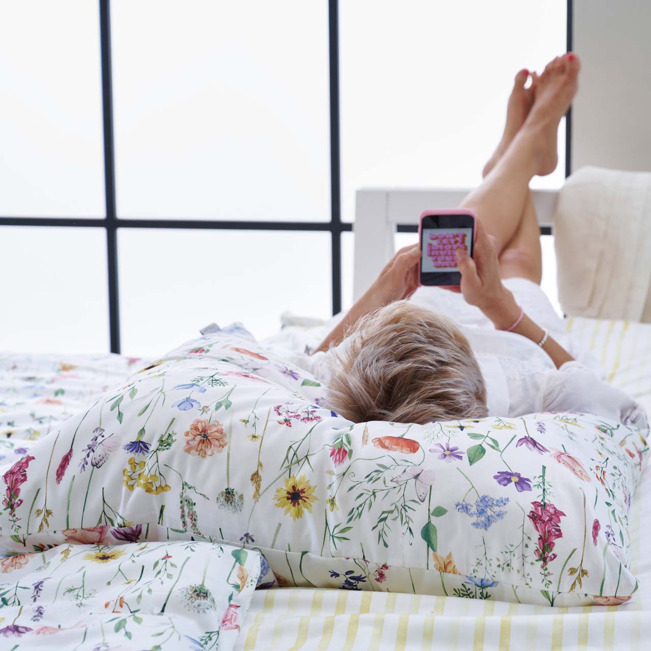 APELT Carlotta Bettwäsche Baumwoll-Satin Wiesenblumen