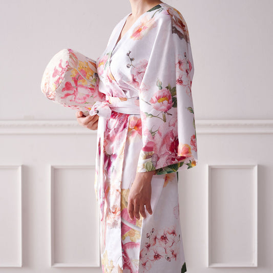 APELT Giorgia Kimono Baumwoll-Satin modisches Blütenallover