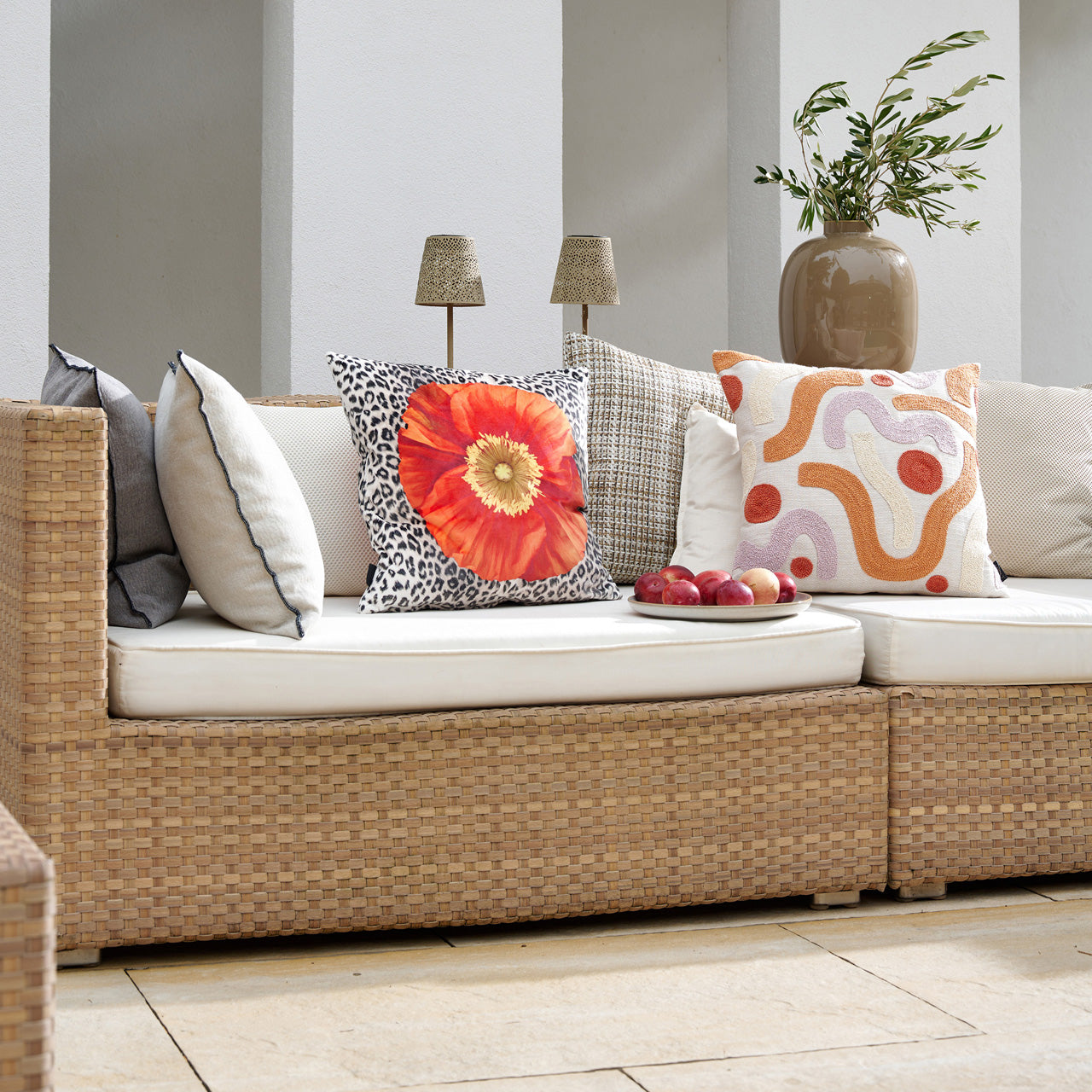 APELT Giulia Kissen Mohnblüte auf Leoprint