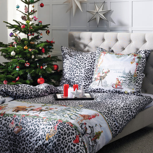 APELT Hugo Bettwäsche Baumwoll-Satin exotische Tiere in Weihnachtsstimmung und Leoprint-Umrandung