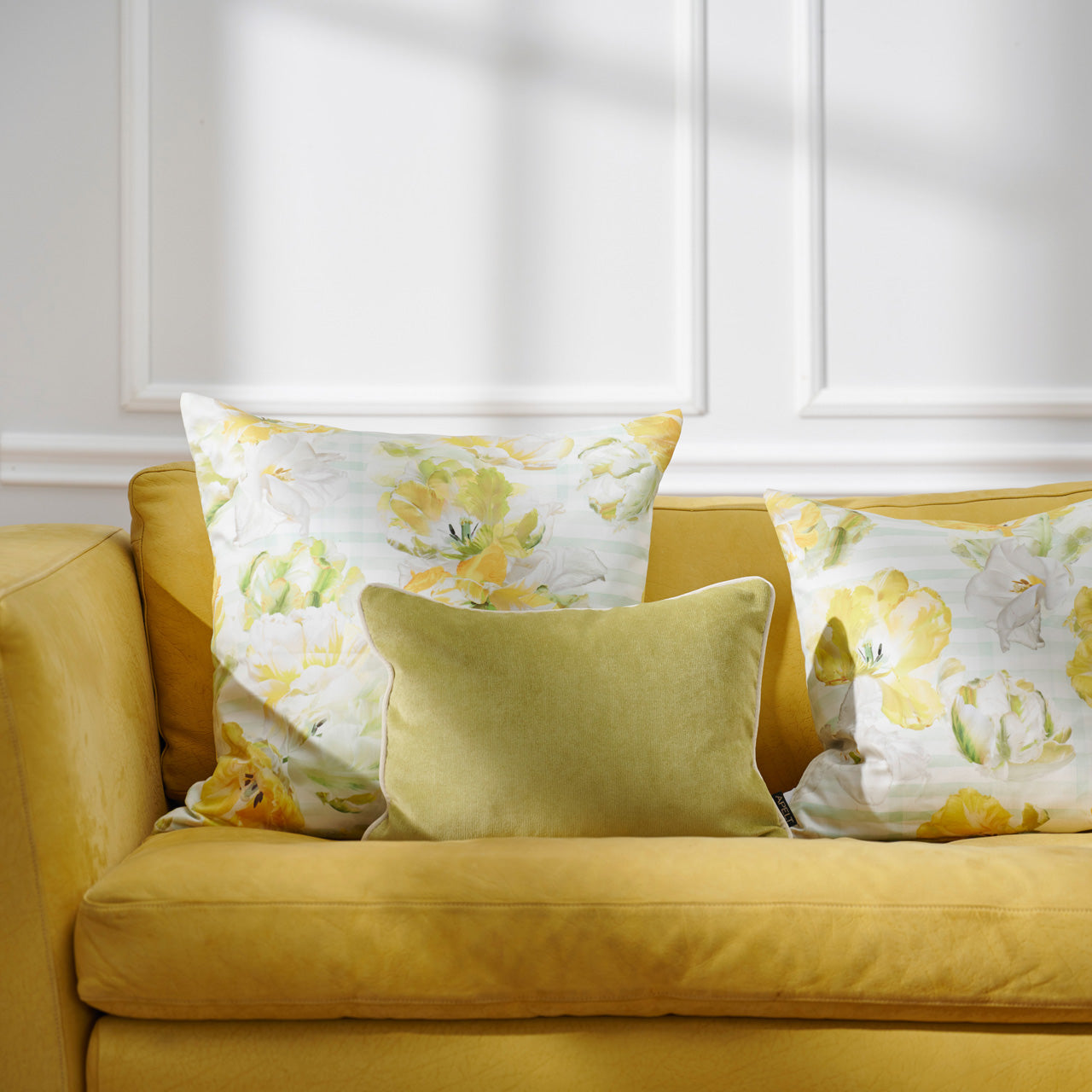 APELT 6405 Kissen Papageientulpen Frühjahrsblüten