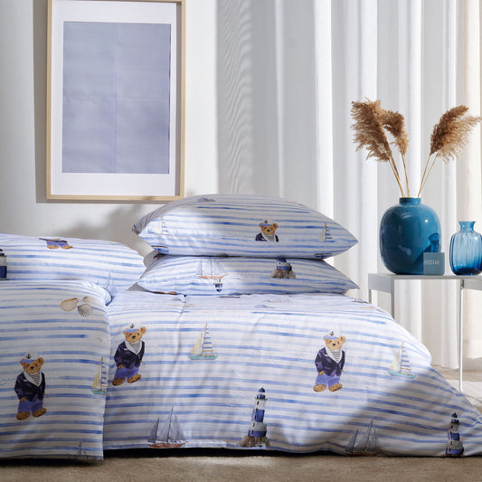APELT Knut Bettwäsche Baumwoll-Satin Teddy im Yachtstil auf Streifen