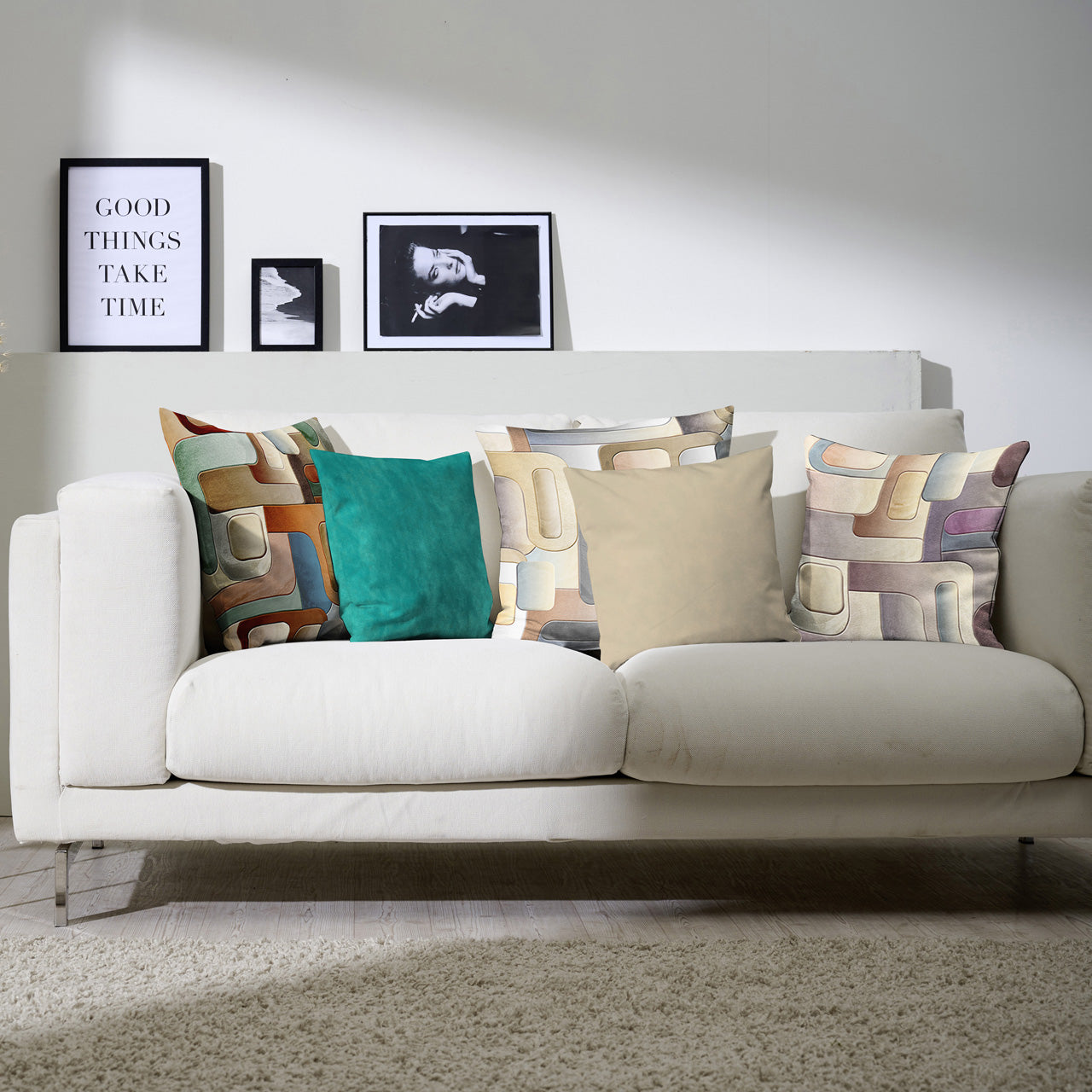 APELT Lionel Samtkissen runde und gerade Formen