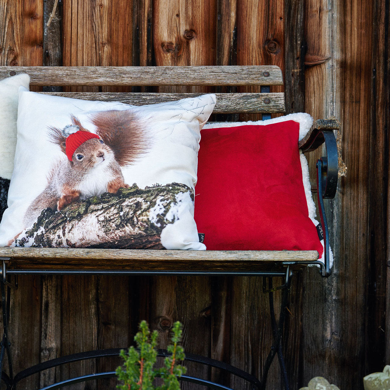 APELT Montana Kissen aus weichem Velours mit kuscheligem Fake-Fur-Teddyfell