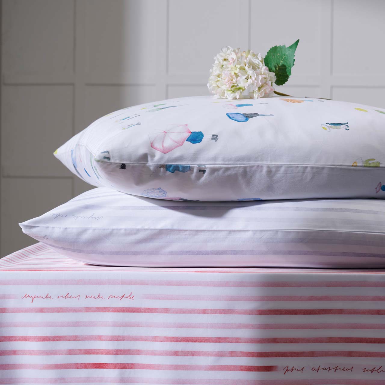 APELT Nicky Bettwäsche Baumwoll-Satin handaquarellierte Spaziergänger