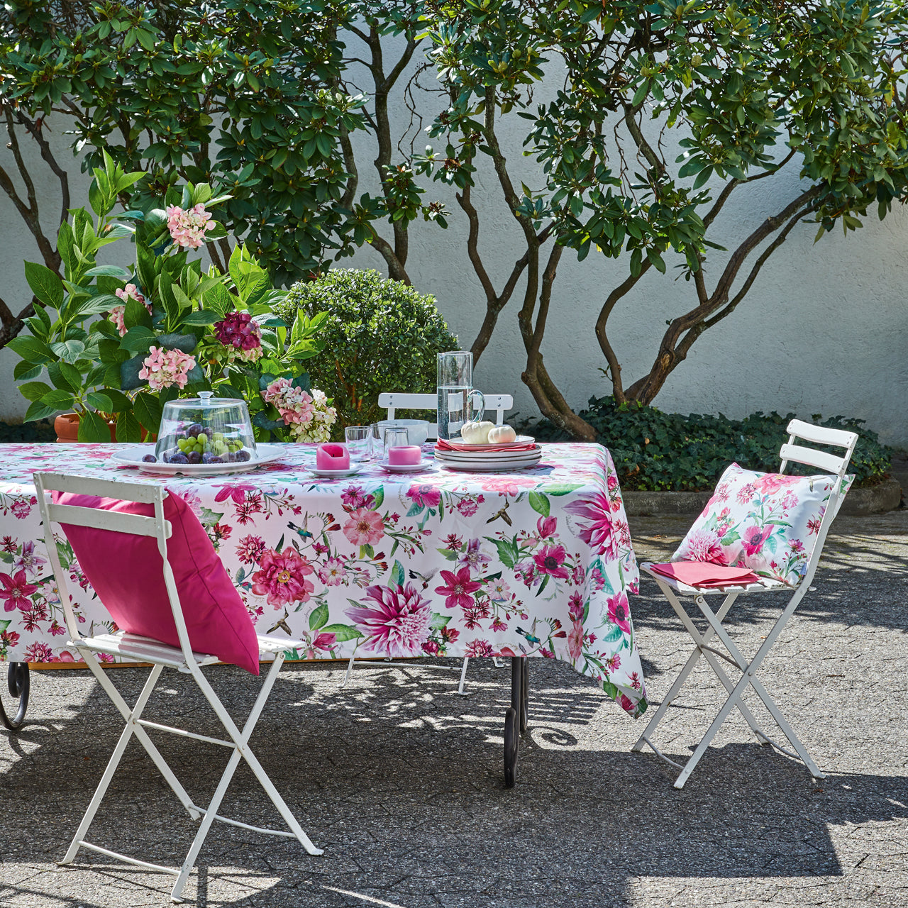 APELT 7305 Tischdecke Sommerblüten allover